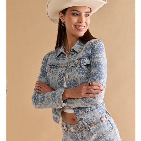 Denim Jacket with Pattern - Picture 2 of 5